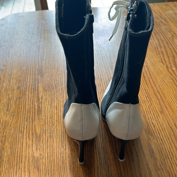 EUC Funtasma canvas boots. 7.5 - Picture 4 of 9